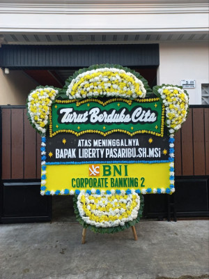 Papan Bunga Duka di Mappi