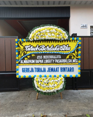 Papan Bunga Duka di Mappi